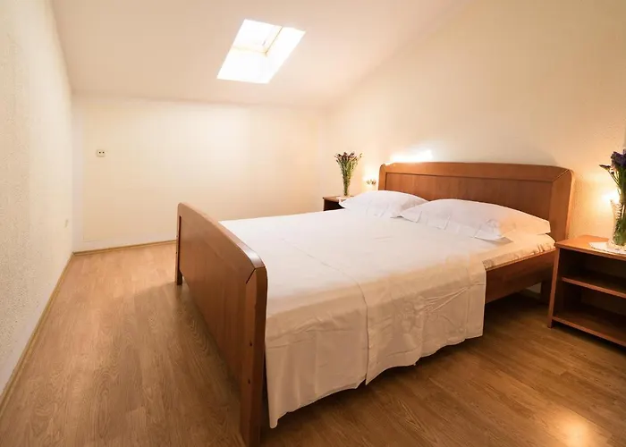 Apartament Colonia *