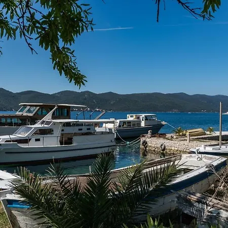 Appartement Colonia Orebić